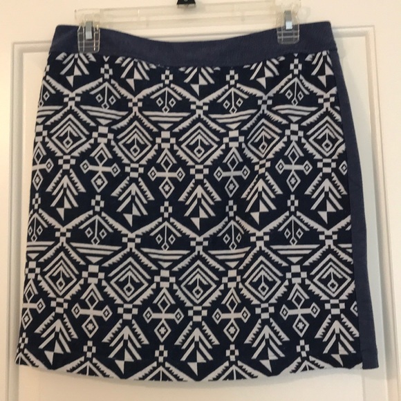 Tribal print mini skirt - Picture 3 of 4